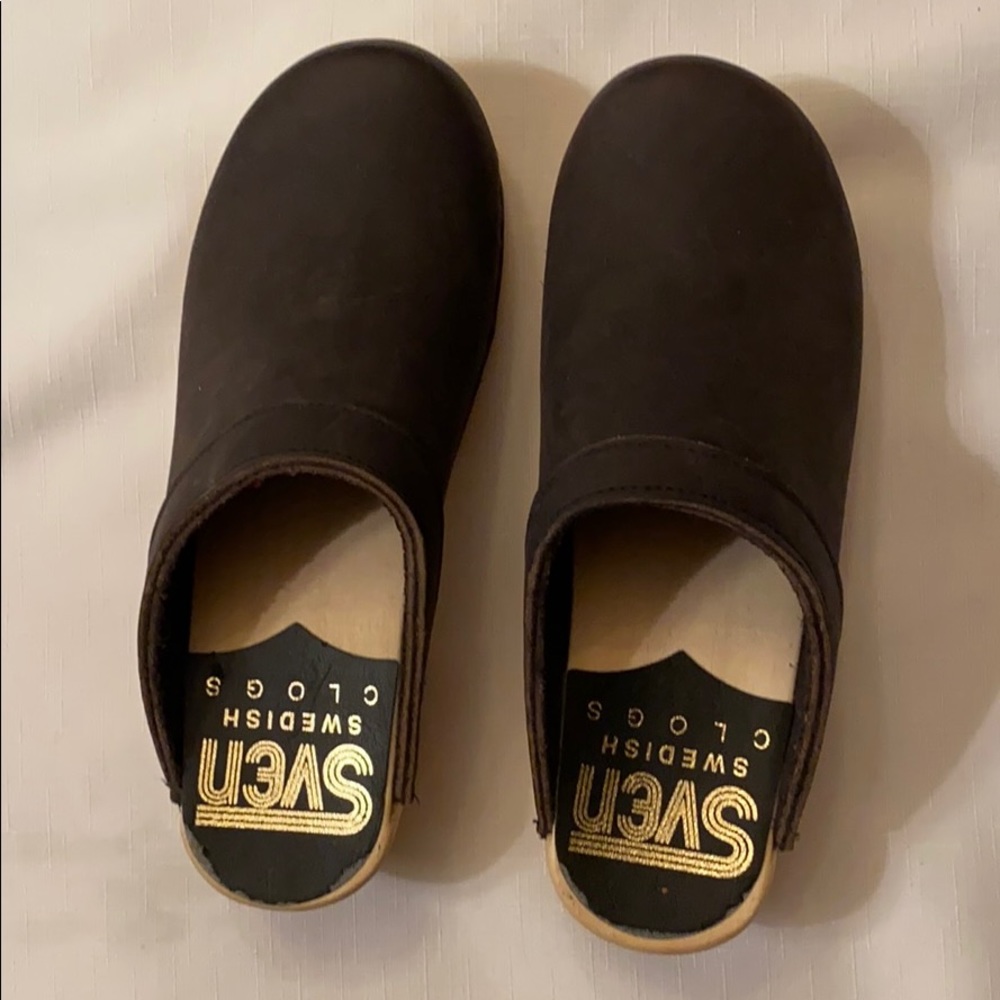 AUTHENTIC SVEN HEELED CLOGS BLACK LEATHER SIZE 7 NEW ⭐️⭐️⭐️⭐️⭐️ - Picture 2 of 12